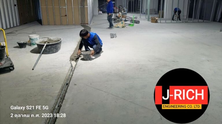 ติดตั้ง ระบบไฟฟ้า และ ท่อดักท์ อาคารวานิสา ชิดลม