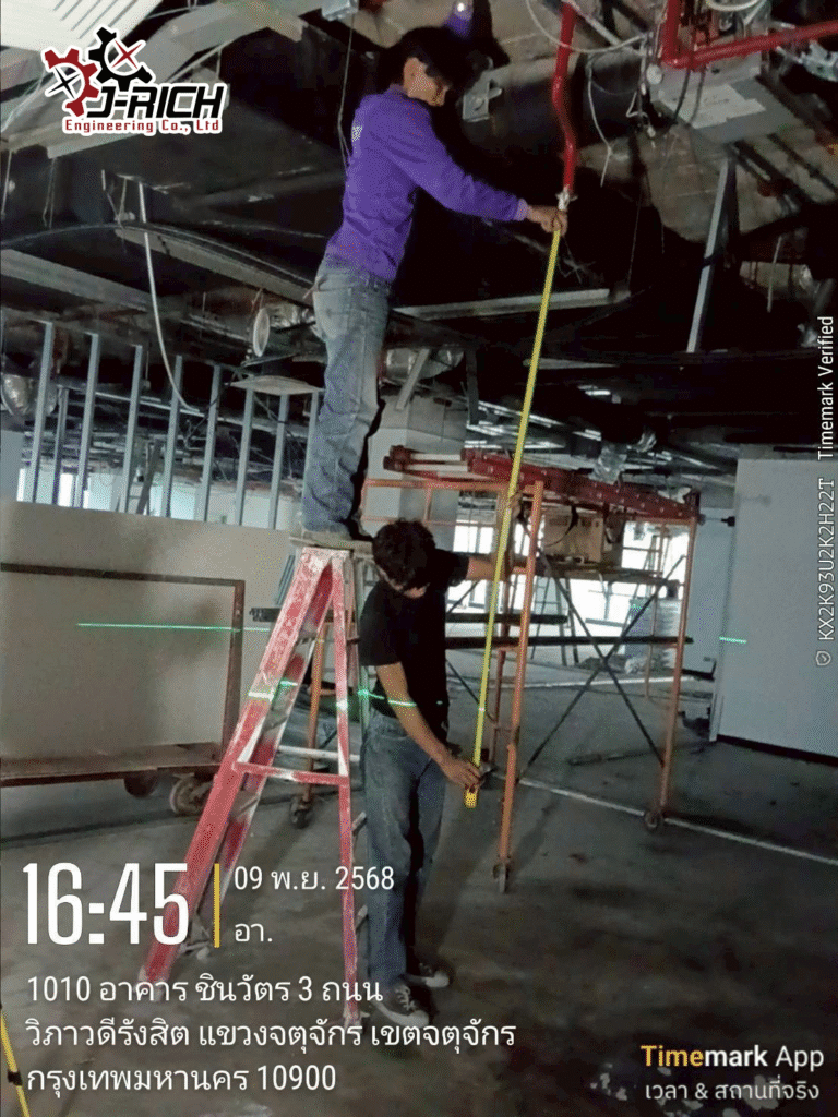 งานย้ายหัว สปริงเกอร์ และ ท่อลมแอร์ อาคารชินวัตร 3 ชั้น 13