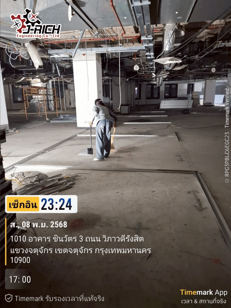 งานย้ายหัว สปริงเกอร์ และ ท่อลมแอร์ อาคารชินวัตร 3 ชั้น 13