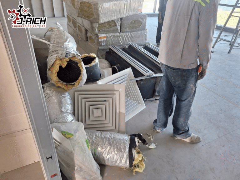 งานย้ายหัว สปริงเกอร์ และ ท่อลมแอร์ อาคารชินวัตร 3 ชั้น 13