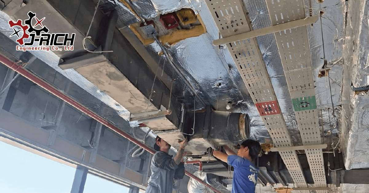 งานย้ายหัว สปริงเกอร์ และ ท่อลมแอร์ อาคารชินวัตร 3 ชั้น 13